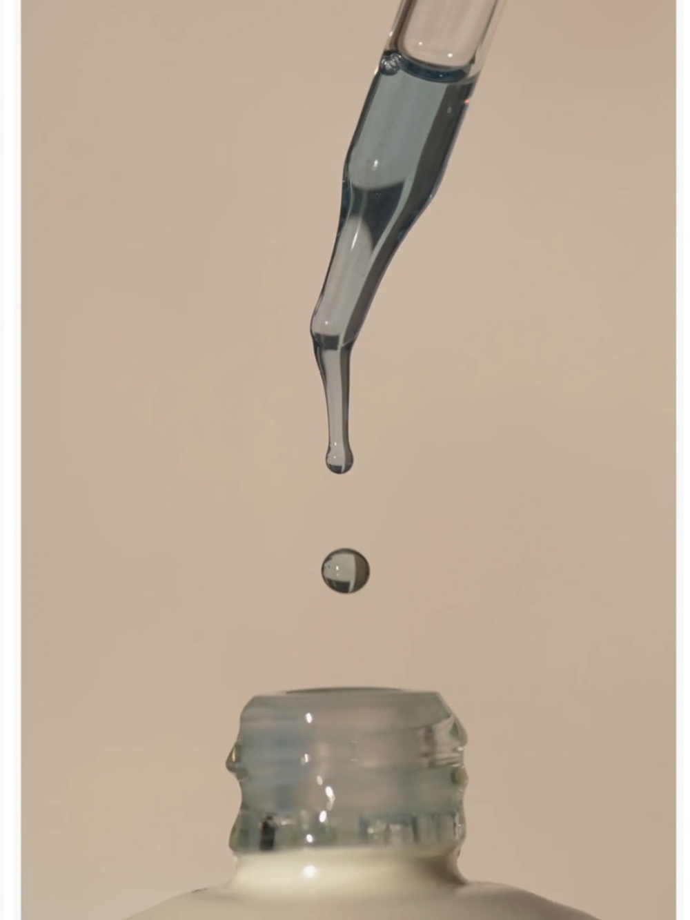 Oak Essentials Ritual Oil - Picture 2 of 3